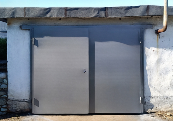 Гаражные ворота без утепления